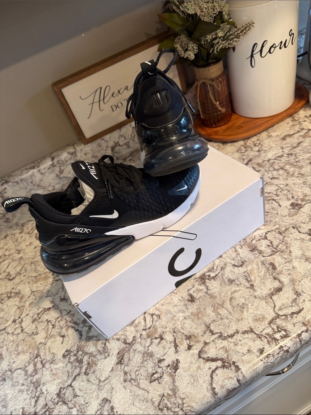 Nike Air Max - Picture 9 of 9